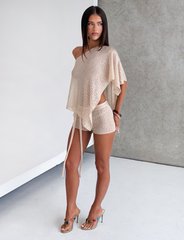 FERN CROCHET PONCHO - CHAMPAGNE