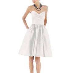 A-line Off-The-Shoulder Short/Mini Satin Prom Dresses With Pocket