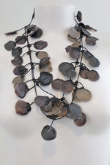 Annemieke Broenink Poppy Necklace Melting Grey