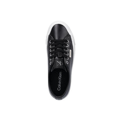 Image 4 : Chaussure Calvin Klein Jeans femme vue de derrière, tige cuir noir et contrefort renforcé — Delvale