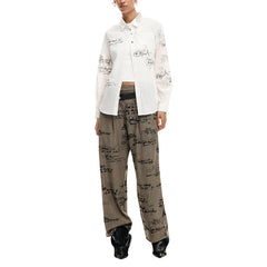 Image 2 : Détail chemise Desigual rayée blanche en coton, coupe féminine et élégante — delvale