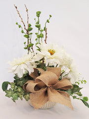 Silk Daisy centerpiece - Designs by Ginny