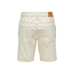 Image 4 : Bermuda pur coton Only & Sons porté avec sandales chunky, look casual estival homme — Delvale