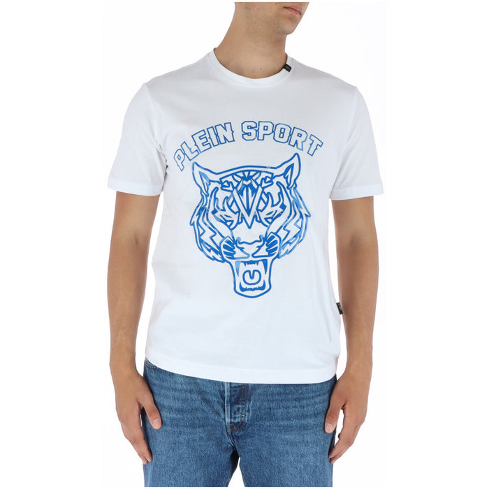 Image 1 : T-shirt homme Plein Sport blanc avec imprimé tigre graphique bleu et logo en arc sur la poitrine, porté avec un jean — Delvale