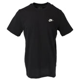Image 1 : T-shirt Nike Club Tee homme noir à col rond avec logo Swoosh brodé blanc sur la poitrine, vue de face — Delvale