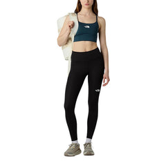 Image 2 : Pantalon The North Face femme noir, détail matière technique — delvale