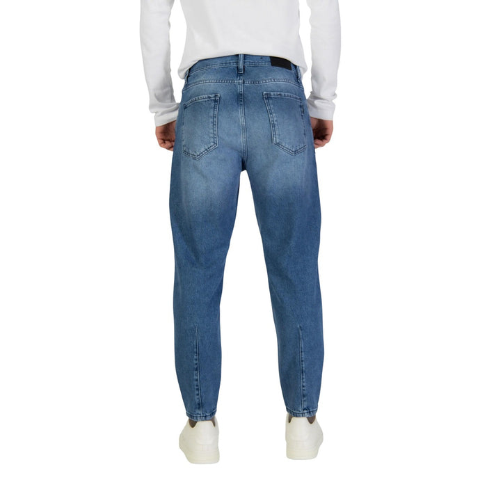 Image 2 : Vue de face du jean slim Antony Morato délavé, coupe fuselée sur mannequin masculin — 9yvwh4-xt
