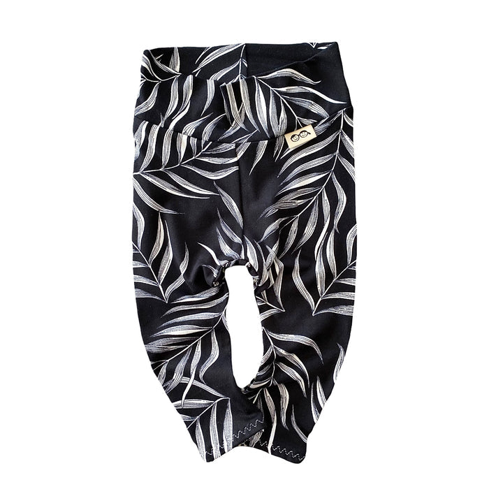 Black Pampas Leaves Leggings and/or Knot Beanie