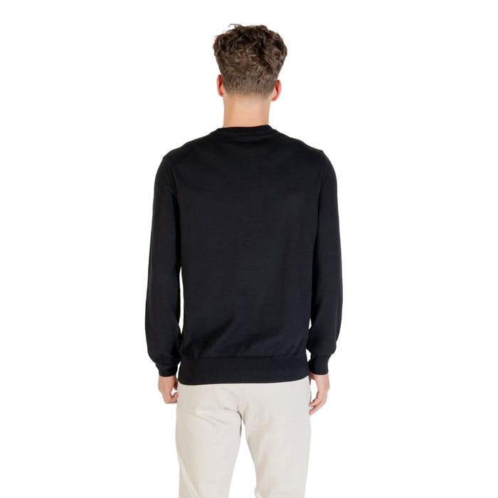 Pull Boss homme noir encolure ronde côtes poignets et bas de caisse vue dos