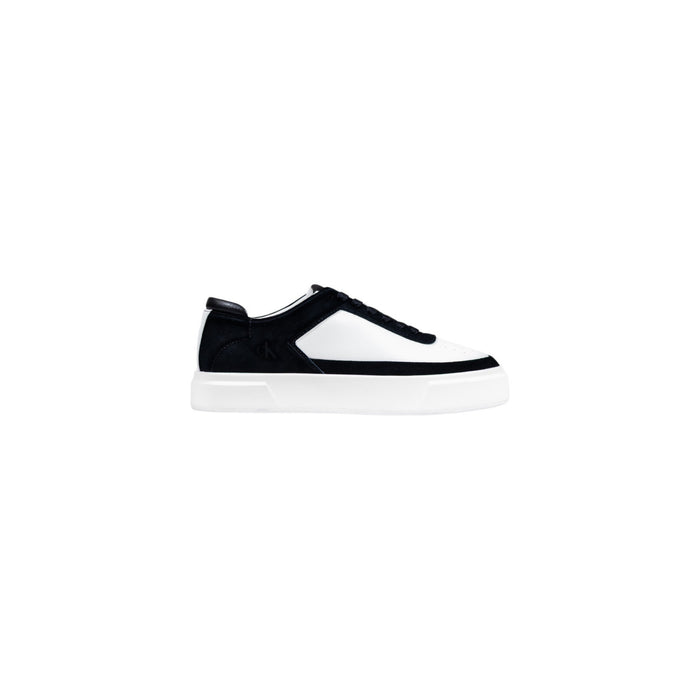 Image 1 : Baskets Calvin Klein Jeans homme en cuir noir et blanc, vue de profil — Delvale