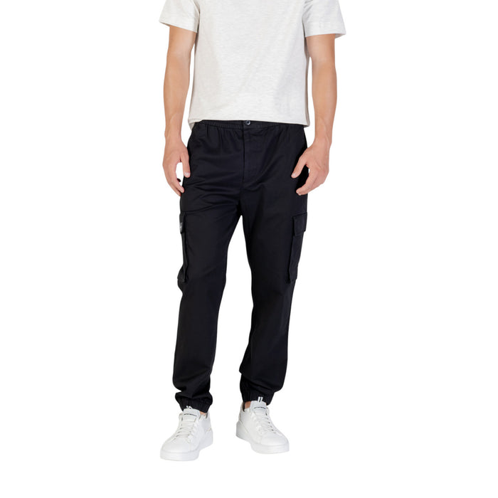 Image 1 : Pantalon Calvin Klein Jeans homme noir en coton, vue de face — Delvale