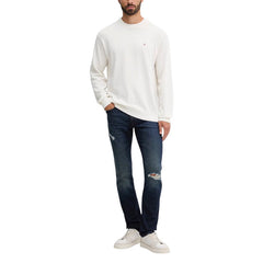 Image 3 : Pull homme Calvin Klein Jeans blanc vu de face, coupe regular — Delvale