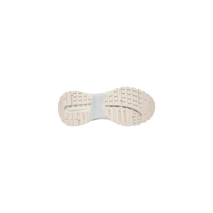 Image 4 : Vue arrière des sneakers Calvin Klein Jeans femme, contrefort structuré coloris blanc cassé et beige — Delvale
