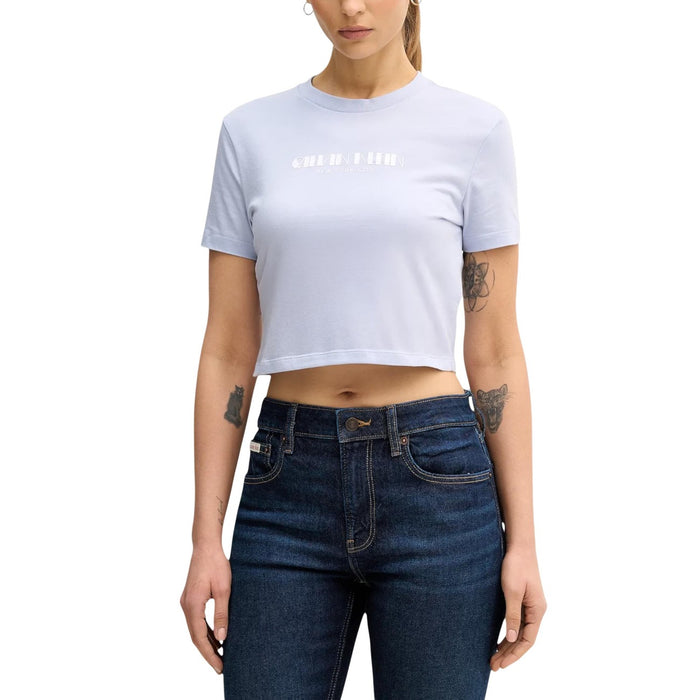 Image 4 : T-shirt Calvin Klein Jeans blanc femme vue de dos finitions soignées — delvale
