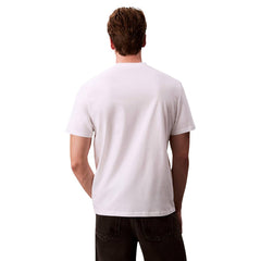 Image 2 : Vue de face du t-shirt homme Calvin Klein Jeans blanc logo varsity CK NYC, manches courtes avec ourlets roulottés — Delvale