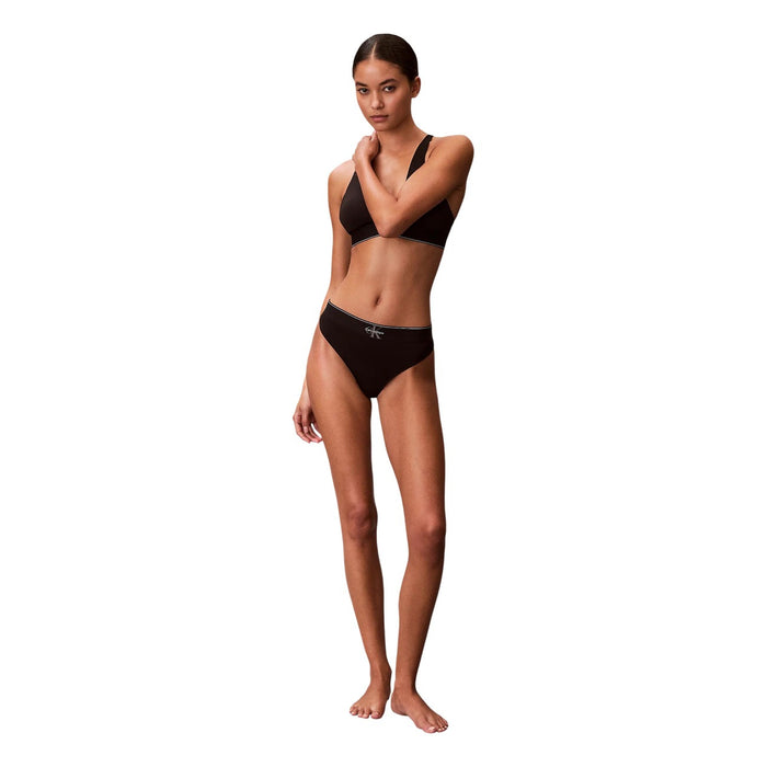 Image 2 : Vue de face de l'ensemble lingerie Calvin Klein Underwear femme noir avec monogramme CK en bande contrastée — Delvale