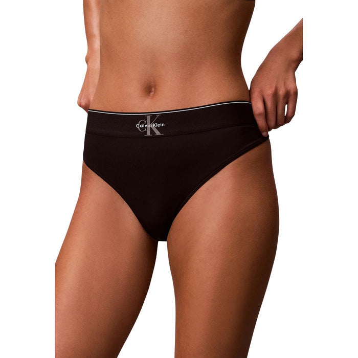 Image 3 : Détail du soutien-gorge triangle Calvin Klein Underwear noir avec bretelles croisées dans le dos — Delvale