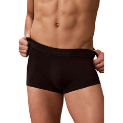 Image 4 : Boxer homme Calvin Klein Underwear noir, coupe basse et tissu coton stretch, vue rapprochée — Delvale