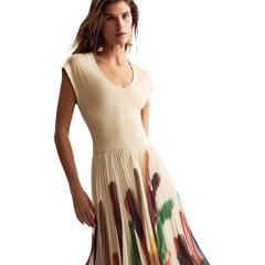 Image 2 : Détail du motif imprimé sur robe femme Desigual beige style bohème — Delvale