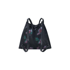Image 4 : Détail du système de fermeture cordon et de la boucle centrale du sac bourse Desigual femme noir — Delvale
