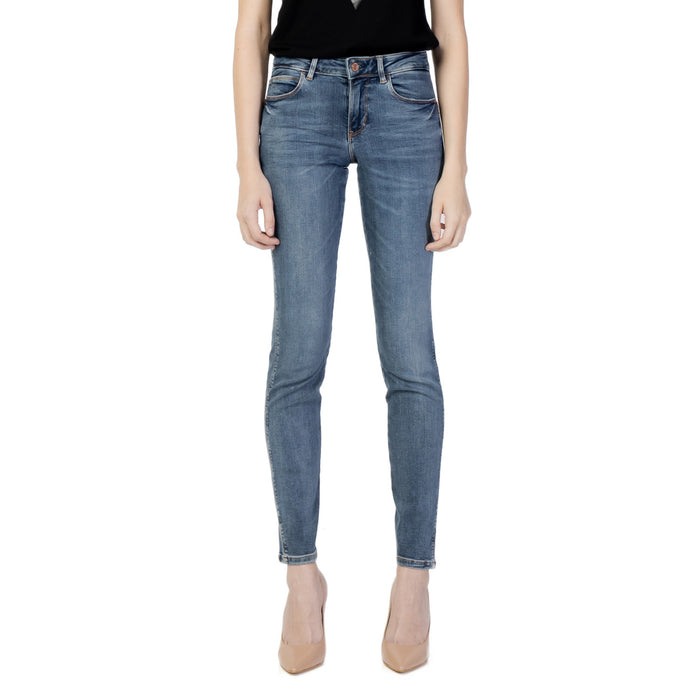 Image 1 : Jeans Guess femme bleu coupe moderne élastique vue de face — delvale