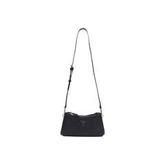 Image 2 : Sac Guess Noelle II noir détail des fermetures zip dorées et trois compartiments — Delvale