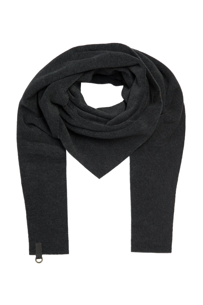 Henriette Steffensen Fleece Triangle Scarf Soft Black | 4051