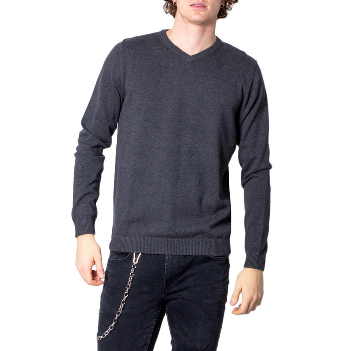 Image 1 : Pull homme Jack & Jones gris col V manches longues en coton — delvale