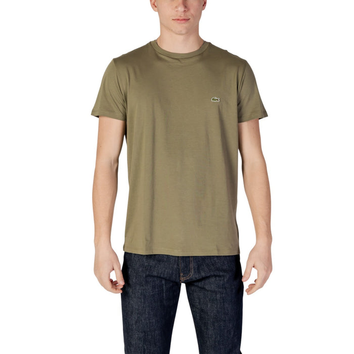 Image 7 : T-shirt Lacoste homme col rond vert, look casual complet avec jean — Delvale