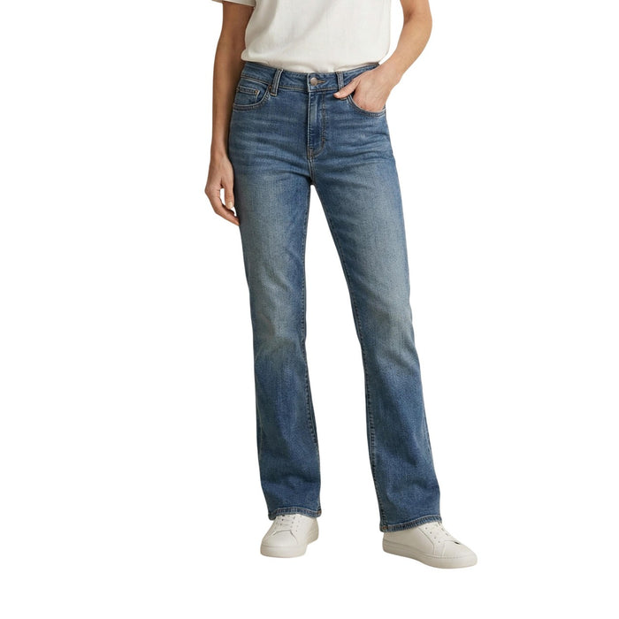 Image 1 : Jeans Levi's® femme bleu effet usé, vue de face — delvale