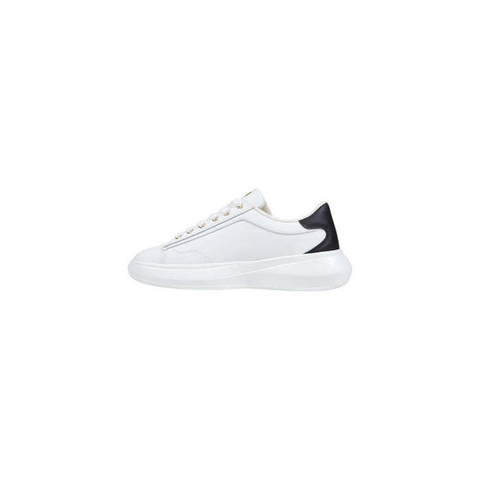 Image 3 : Sneakers Liu Jo femme détail contrefort noir contrasté et semelle chunky blanche — Delvale