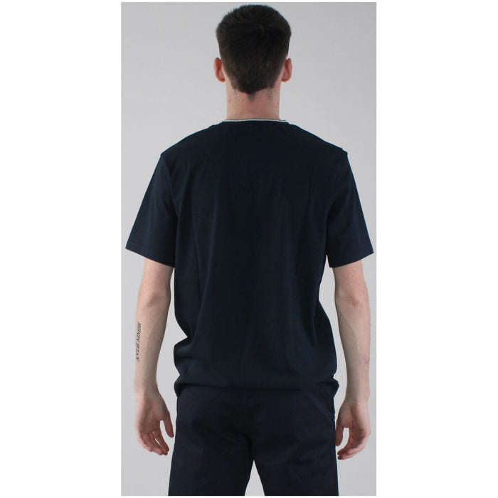 Image 2 : Détail impression t-shirt Lyle & Scott homme bleu en coton premium — Delvale