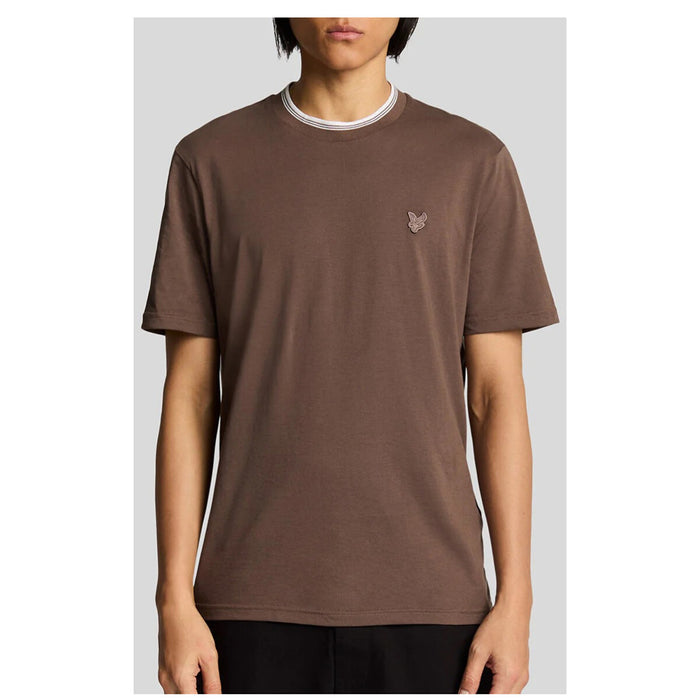 Image 5 : Vue d'ensemble t-shirt Lyle & Scott homme bleu, silhouette moderne — Delvale