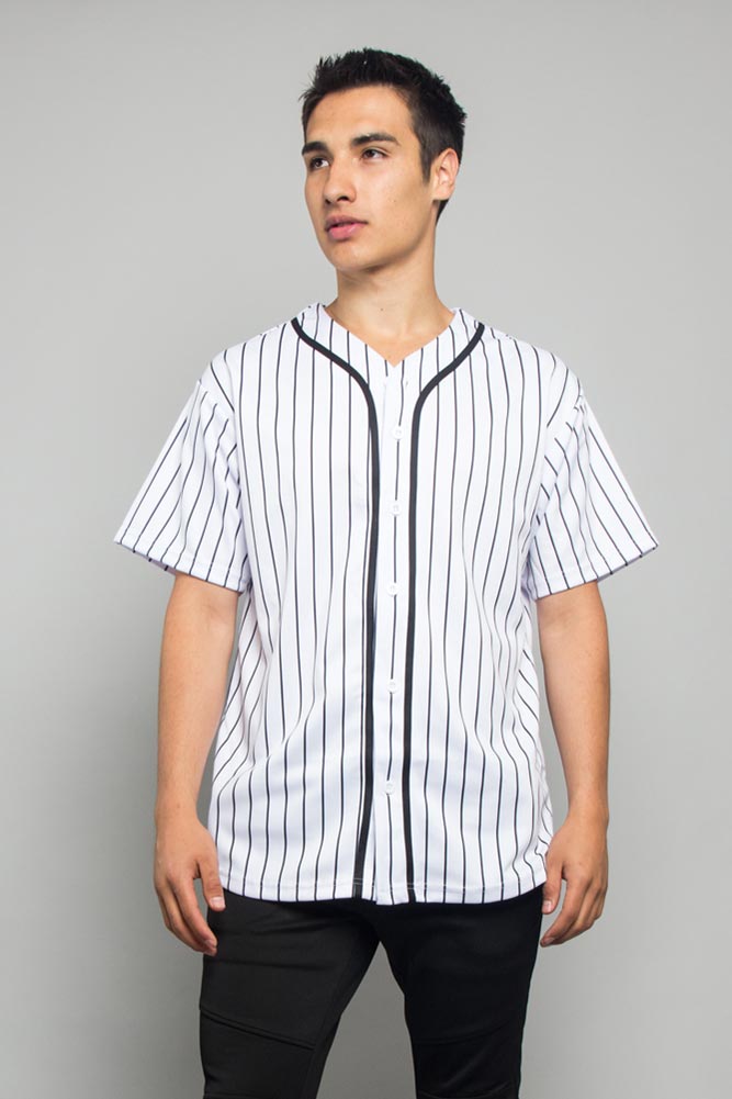 White / Small