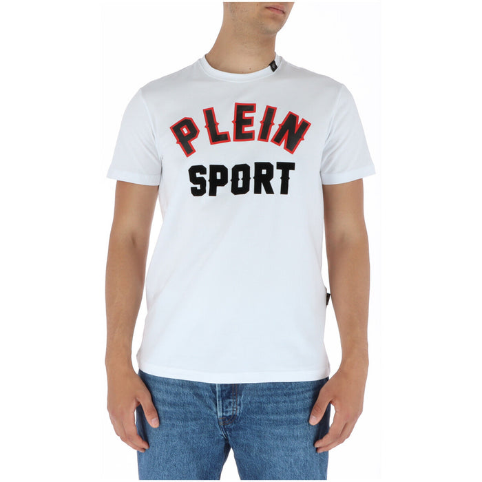 Image 1 : T-shirt Plein Sport homme blanc à logo graphique bicolore noir et rouge, porté de face sur jean brut — Delvale