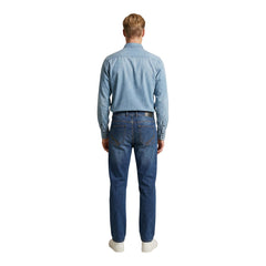 Image 4 : Détail col classique et boutons-pression métalliques de la chemise en jean Replay homme — Delvale
