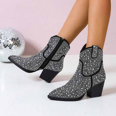 Stylish sparkly cowboy boots with heel, perfect for adding glamour to any outfit