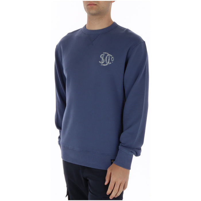 Image 3 : Détail du bas du sweatshirt Superdry homme avec bande côtelée et étiquette tissu signature de la marque — Delvale