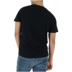 Image 2 : T-shirt Superdry noir manches courtes col rond, détail coupe et tombé sur mannequin — Delvale