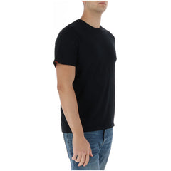 Image 3 : T-shirt homme Superdry noir, vue rapprochée de l'encolure ronde et de la matière coton — Delvale