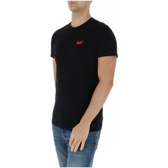 Image 3 : T-shirt Superdry homme noir porté, vue trois quarts avant — Delvale