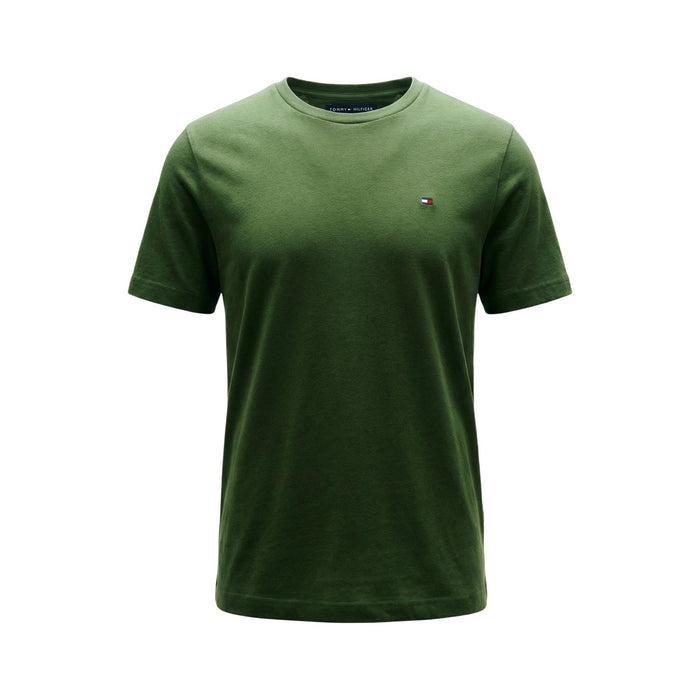 Image 5 : T-shirt Tommy Hilfiger homme vert minimaliste, look casual urbain sur fond blanc — Delvale