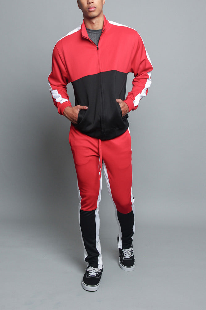 Red / Small